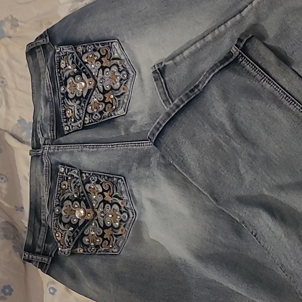 Plus Size Jeans - Picture 2 of 4
